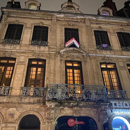 93 M2 Plein Centre Historique * Rouen