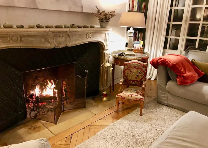 Location 93 M2 Plein Centre Historique *